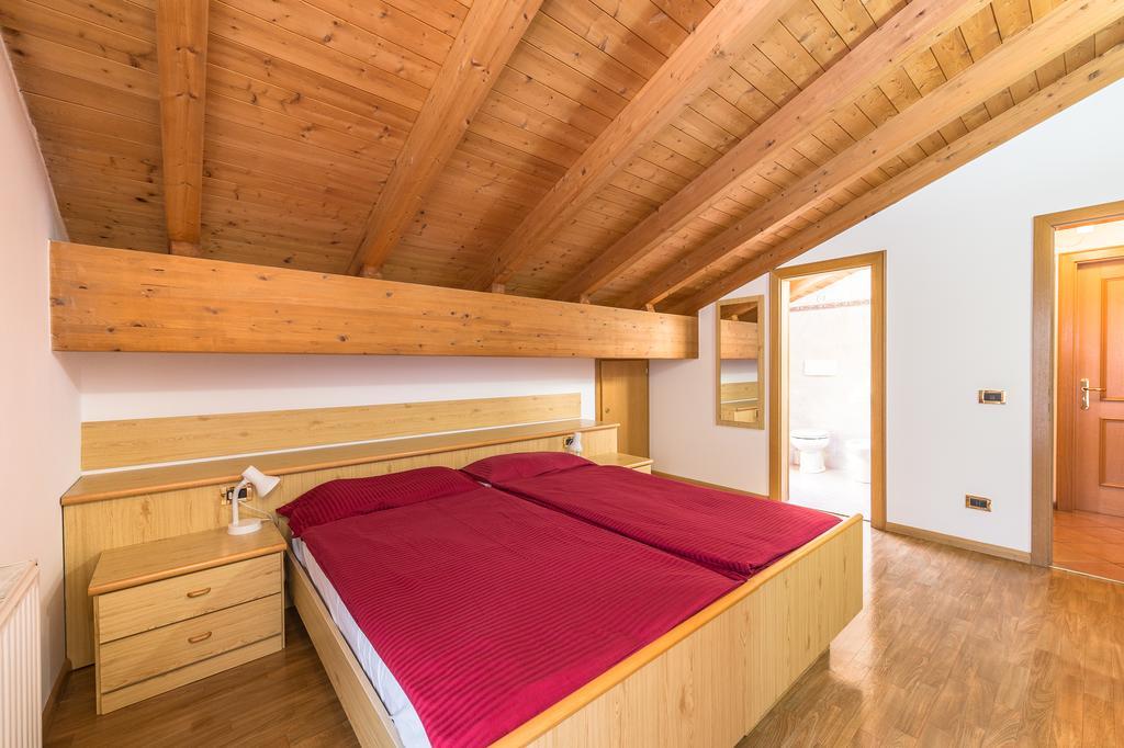 Appartamenti Cesa Crepa Neigra Canazei Exterior foto