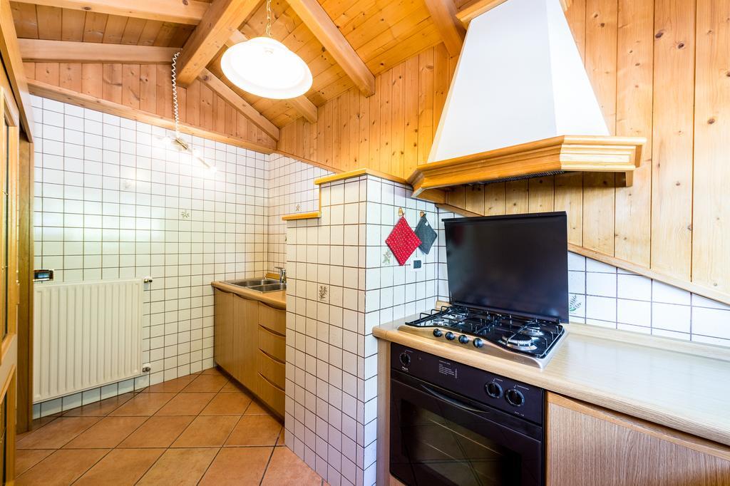 Appartamenti Cesa Crepa Neigra Canazei Exterior foto